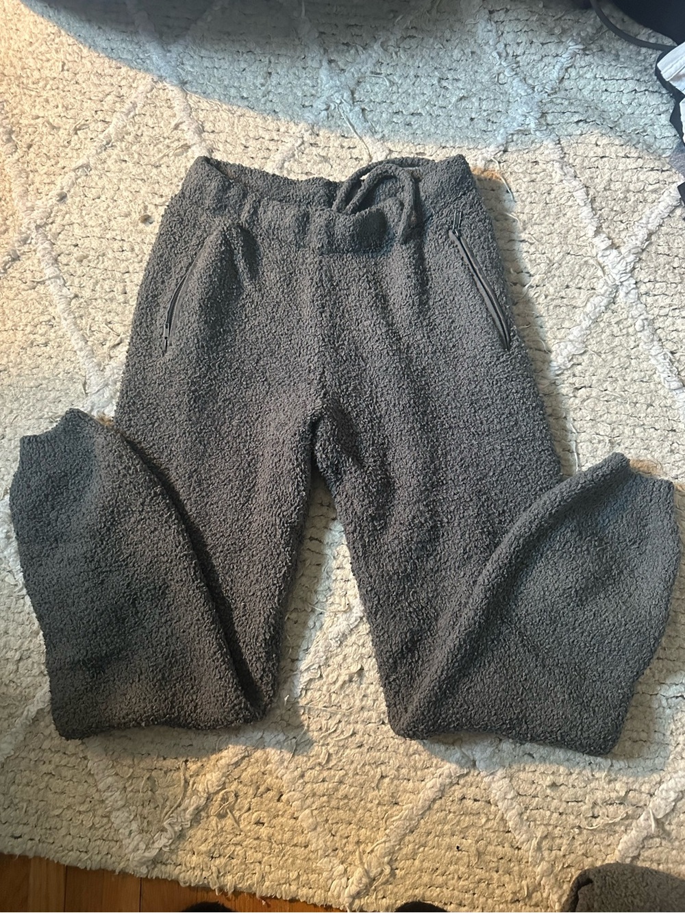 SKIMS Cozy knit Sherpa Joggers - Charcoal Gray